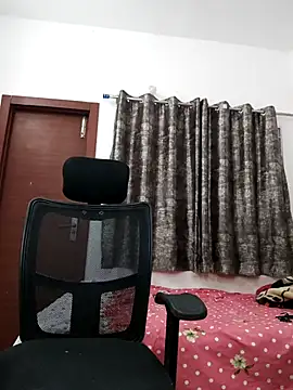 sanaya baby online show from February 21, 1:44 pm