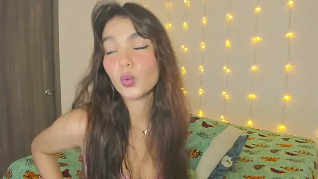 jessii ca online show from October 16, 9:16 pm
