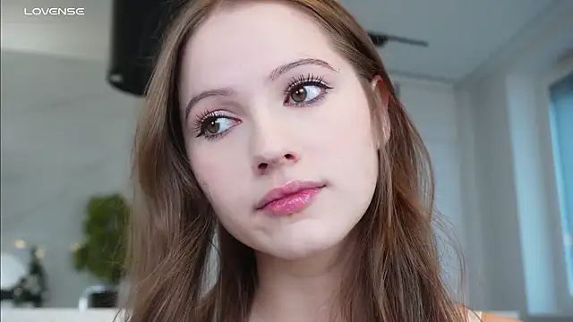 Snapshot of hecola chatting on November 30, 9:24 am hecola online show from November 30, 9:24 am