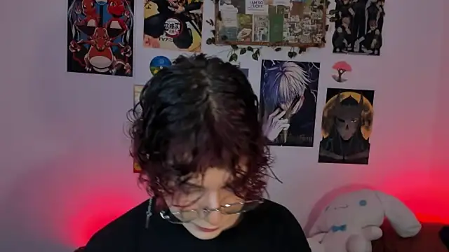 Snapshot of Max_lover1 chatting on December 22, 1:13 am Max lover1 online show from December 22, 1:13 am