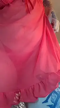 Snapshot of Sexy-Favgirl chatting on January 14, 2:11 pm Sexy-Favgirl online show from January 14, 2:11 pm