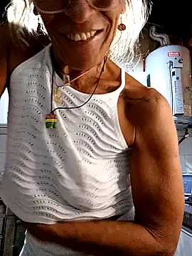 sabinytahot online show from January 2, 4:41 am