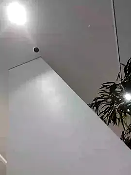 Miia grand online show from December 17, 6:42 pm