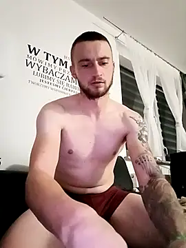 Snapshot of wariacik0024 chatting on November 11, 12:10 am wariacik0024 online show from November 11, 12:10 am