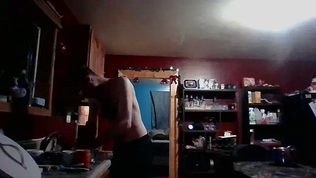 Snapshot of MysteriousFire23 chatting on December 26, 1:18 am MysteriousFire23 online show from December 26, 1:18 am