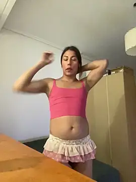 Snapshot of Yerucita chatting on November 5, 3:39 am Yerucita online show from November 5, 3:39 am