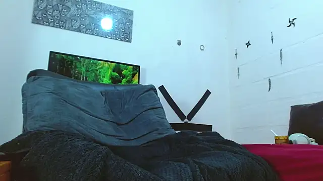 Snapshot of targuerian22 chatting on December 21, 4:09 am targuerian22 online show from December 21, 4:09 am