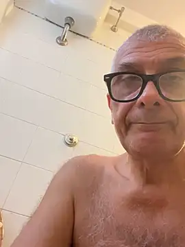 4n4l1zz4m1 online show from January 12, 11:39 am