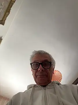 4n4l1zz4m1 online show from March 19, 2:57 pm