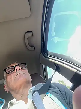 4n4l1zz4m1 online show from October 18, 11:33 am