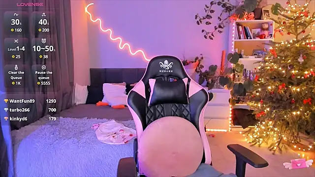 Snapshot of ami_amour_ chatting on January 22, 10:59 pm ami amour online show from January 22, 10:59 pm