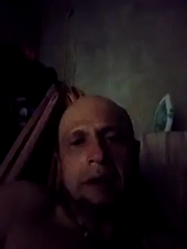 Snapshot of edijavimes chatting on February 19, 2:18 am edijavimes online show from February 19, 2:18 am