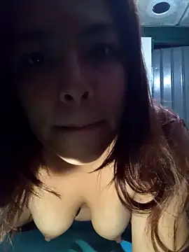 Snapshot of Gaby503 chatting on December 29, 6:03 am Gaby503 online show from December 29, 6:03 am