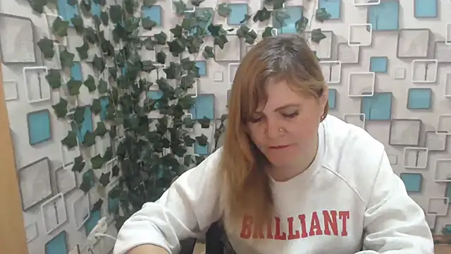 Snapshot of DaniellaKiss chatting on March 13, 6:58 am DaniellaKiss online show from March 13, 6:58 am