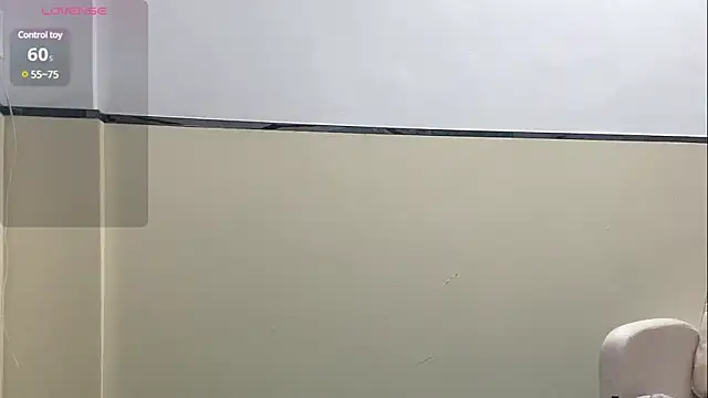 Snapshot of Honey-cici chatting on March 18, 6:25 am Honey-cici online show from March 18, 6:25 am