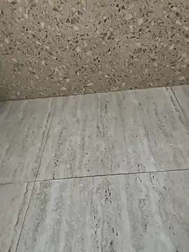 Snapshot of Gururonny07 chatting on December 25, 7:35 am Gururonny07 online show from December 25, 7:35 am