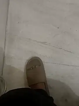 Snapshot of Gururonny07 chatting on January 30, 1:33 am Gururonny07 online show from January 30, 1:33 am