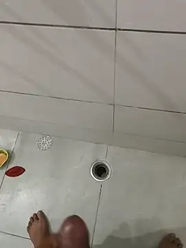 Snapshot of Gururonny07 chatting on October 3, 2:08 am Gururonny07 online show from October 3, 2:08 am