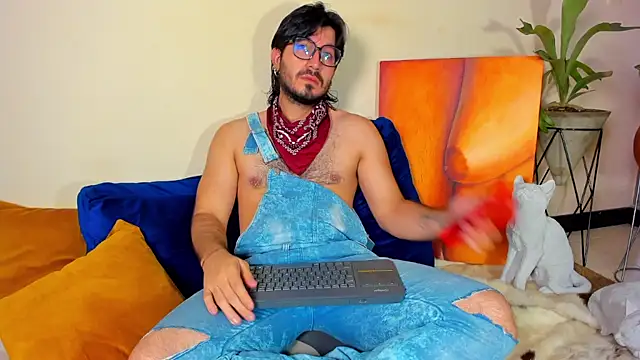 Snapshot of Ackerman_Eren_ chatting on March 16, 11:38 am Ackerman Eren  online show from March 16, 11:38 am