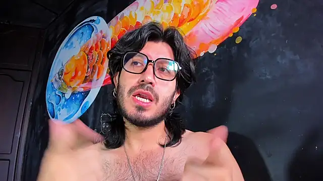 Snapshot of Ackerman_Eren_ chatting on November 6, 1:45 pm Ackerman Eren online show from November 6, 1:45 pm