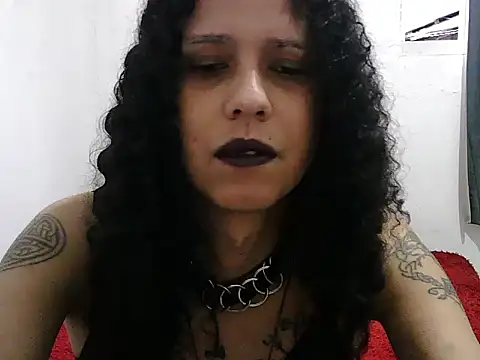 Snapshot of GodessFreya chatting on November 19, 9:26 pm GodessFreya online show from November 19, 9:26 pm