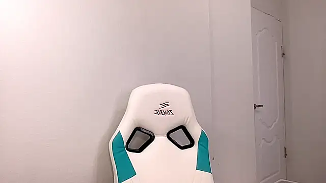 Risalynn online show from January 17, 3:23 am