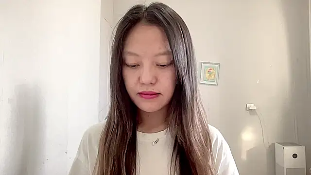 Risalynn online show from February 24, 3:12 am