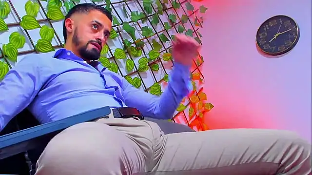 MAXIMUS MASTE3 online show from February 7, 9:18 pm