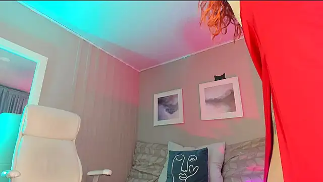 Snapshot of jess_ox chatting on February 21, 12:16 am jess ox online show from February 21, 12:16 am