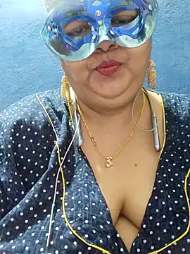 tamilthanushri online show from February 21, 3:45 am