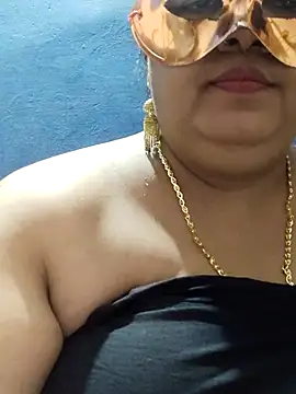 tamilthanushri online show from February 23, 9:05 pm