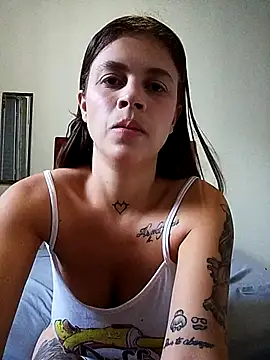 Ma Santos online show from April 21, 8:23 pm