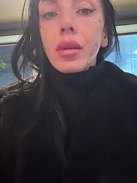 Snapshot of cicciolina chatting on February 7, 8:31 pm cicciolina online show from February 7, 8:31 pm