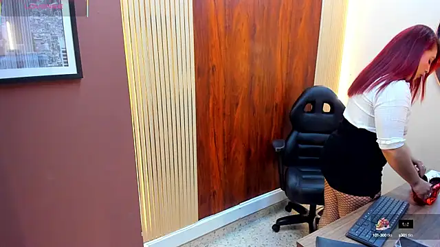 VickyJohnson1 online show from February 6, 11:48 pm