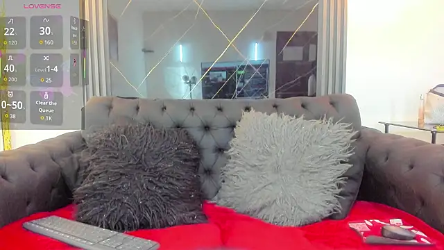 VickyJohnson1 online show from March 12, 8:26 pm