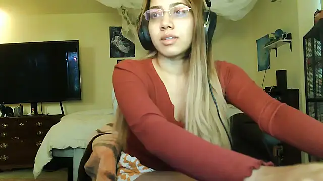 PolinaLoveX online show from December 27, 9:43 pm