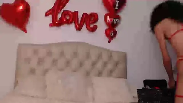 Snapshot of abigail_f00x chatting on February 11, 1:31 am abigail f00x online show from February 11, 1:31 am