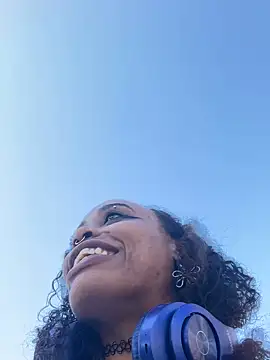 loveluna8 online show from February 25, 8:41 pm