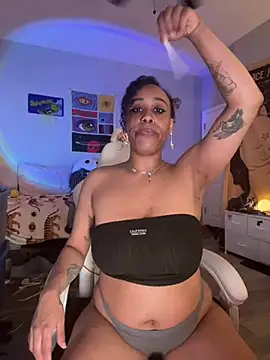 loveluna8 online show from March 2, 10:38 pm