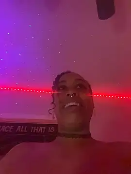 loveluna8 online show from December 20, 10:44 am