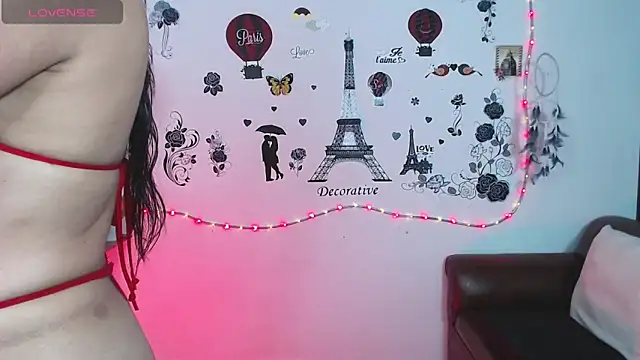 Snapshot of FernandaEloisa chatting on January 7, 5:31 pm FernandaEloisa online show from January 7, 5:31 pm