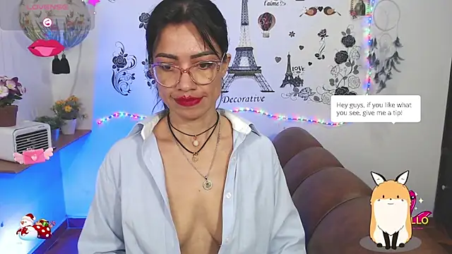 Snapshot of FernandaEloisa chatting on January 9, 1:35 pm FernandaEloisa online show from January 9, 1:35 pm