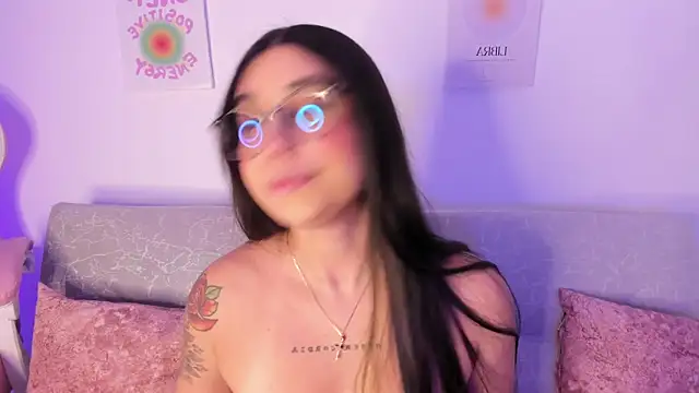 Snapshot of sensualhaven_ chatting on January 3, 3:38 am sensualhaven online show from January 3, 3:38 am