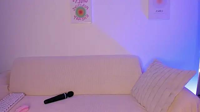 Snapshot of sensualhaven_ chatting on September 21, 12:23 am sensualhaven online show from September 21, 12:23 am