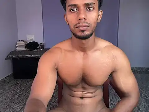 Snapshot of aestheticindianbbc chatting on May 6, 4:19 am aestheticindianbbc online show from May 6, 4:19 am