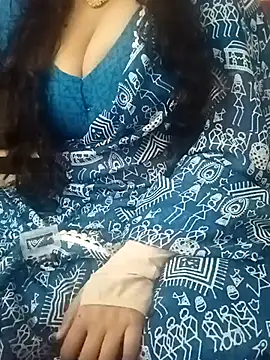 Snapshot of MONA_DARLING31 chatting on September 26, 4:38 am MONA DARLING31 online show from September 26, 4:38 am