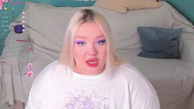 LilyBelll online show from January 13, 3:36 pm