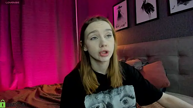 Lesi Moonie01 online show from March 7, 8:33 am