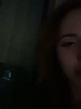 Snapshot of L1TWW chatting on December 11, 6:52 pm L1TWW online show from December 11, 6:52 pm