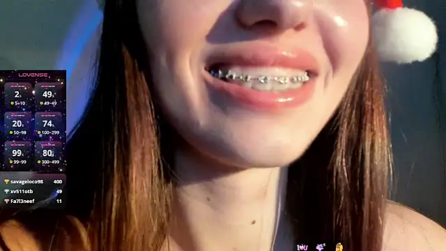 Snapshot of L1TWW chatting on December 30, 9:08 pm L1TWW online show from December 30, 9:08 pm